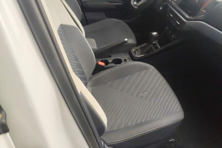 Used Volkswagen Lavida 2023 New Rui 1.5L Automatic New Yi Edition
