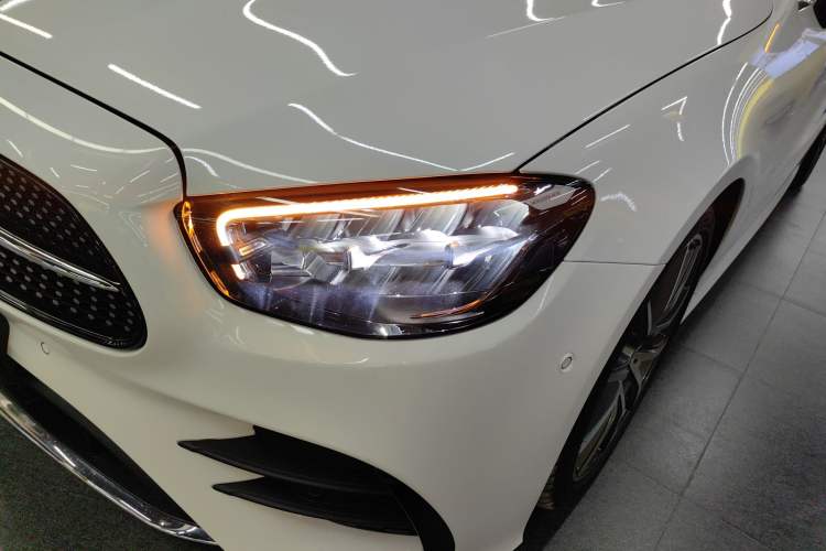 Used Mercedes-Benz E-Class 2021 E 260 Coupe