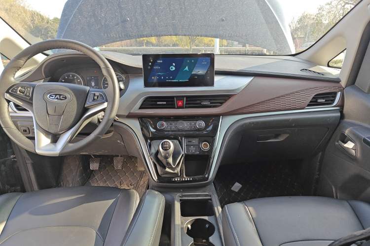 Used  M3 2023 PLUS 1.5T 7/8-seater Smart Connectivity Version