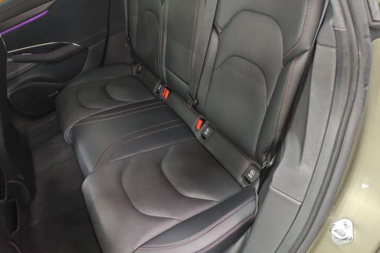 Used  SU7 2024 Rear-Drive Long-Range Intelligent Driving Version
