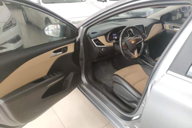 Used Chevrolet Monza 2022 320 Automatic Enjoyment Sunroof Version
