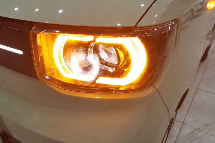 Used Wuling Hongguang MINIEV 2022 Macaron Premium Model – Lithium Iron Phosphate