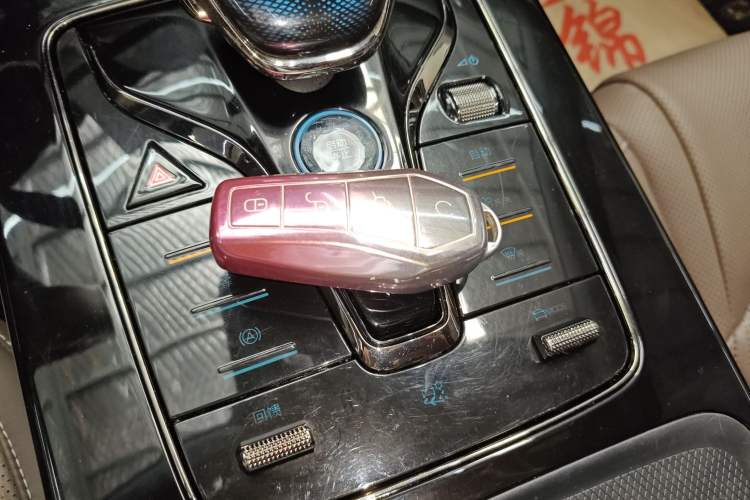 Used BYD Han 2023 EV Champion Edition 506KM Front-Wheel-Drive Premium Model
