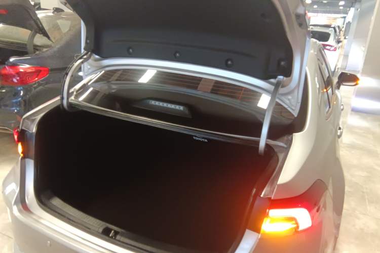 Used Toyota Corolla 2023 1.8L Smart Electric Hybrid Dual-Motor Elite Edition