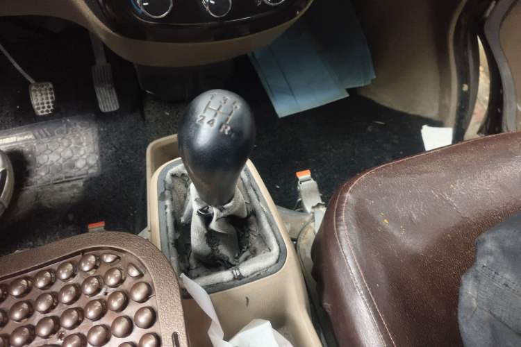 Used Wuling Rongguang 2014 1.2L S Standard Model
