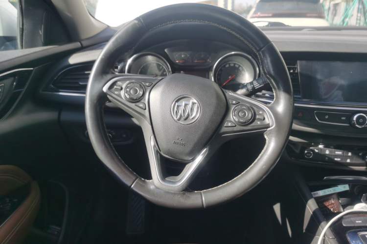 Used Buick Regal 2019 20T Luxury Model China VI Standard