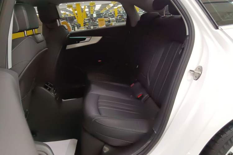 Used Audi A4L 2020 40 TFSI Fashion Dynamic Model