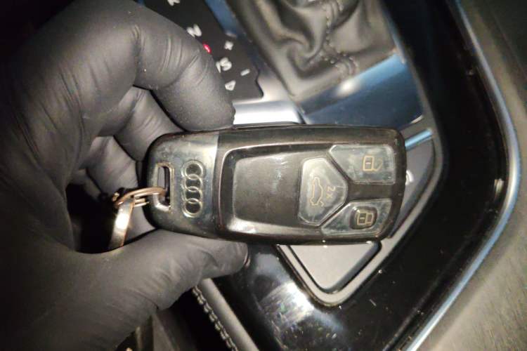 Used Audi A4L 2023 40 TFSI Luxury Dynamic Model
