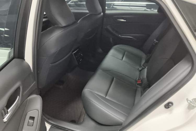 Used Toyota Avalon 2024 2.0L Ambition Edition
