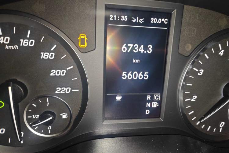 Used Mercedes-Benz Vito 2021 2.0T Business Version 7 Seats
