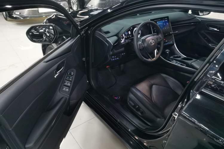 Used Toyota Avalon 2022 Dual-Engine 2.5L Luxury Edition