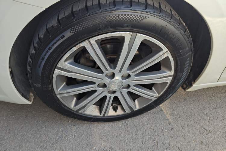 Used Peugeot 408 2014 1.8L Automatic Luxury Edition