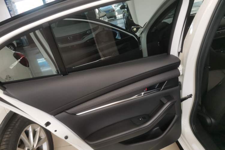 Used Mazda Mazda 3 Axela 2023 2.0L Automatic Zhiya Edition
