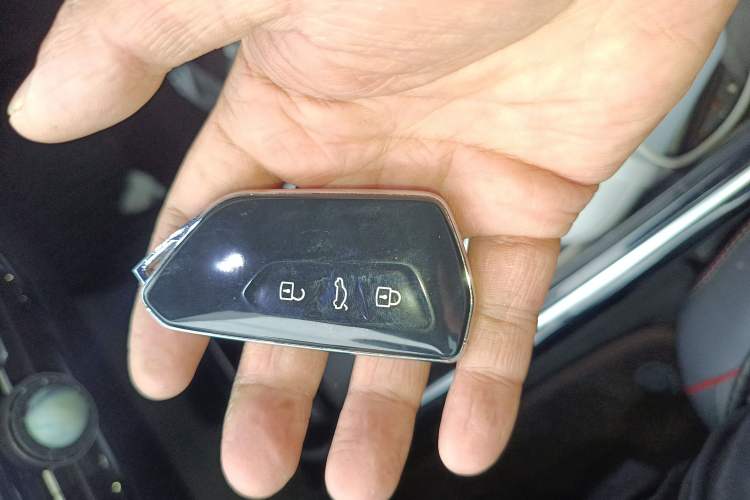 Used Volkswagen ID.4 X 2021 Pro Smart Long-Range Edition
