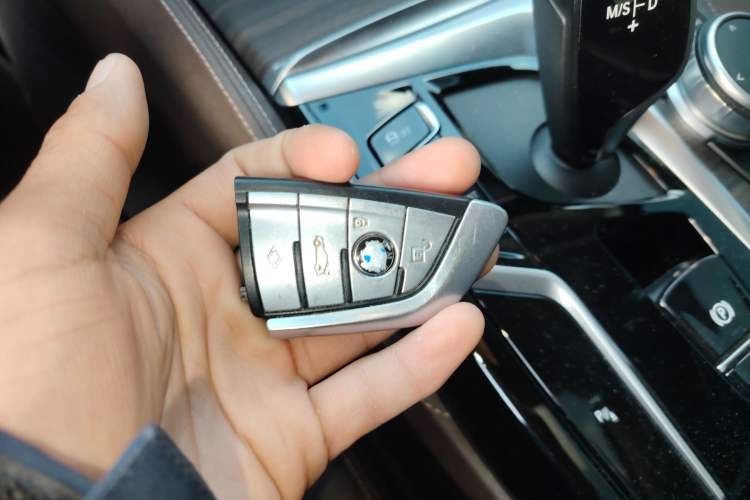 Used BMW 5 Series 2021 530Li Leading Luxury Package