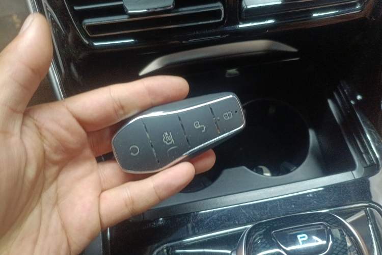 Used BYD Tang New Energy 2022 DM-p 215 km All-Wheel-Drive Deluxe Model
