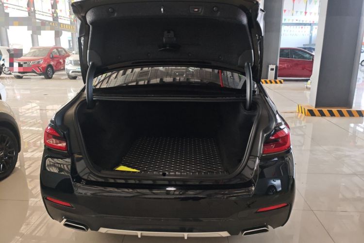 Used BMW 5 Series 2022 530Li Leading Model M Sport Package
