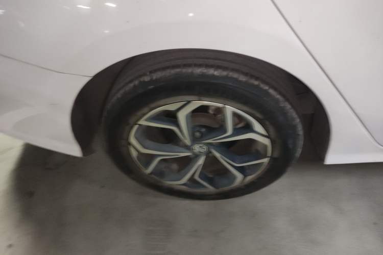 Used MG 5 2022 180 DVVT CVT Youth Luxury Edition