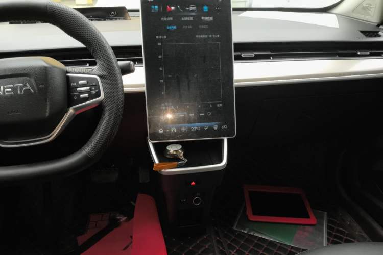 Used NETA V 2021 Long-Range Entertainment Edition Upgrade Model