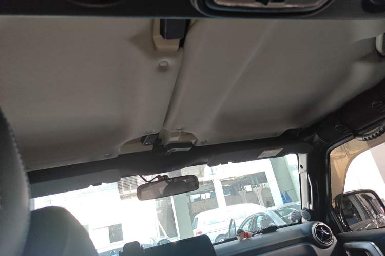 Used BAIC Off-Road BJ40 2024 2.0T Urban Hunter Honor Edition
