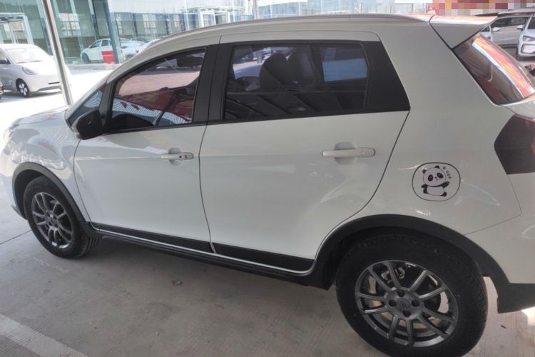 Used Geely Auto Vision X3 2021 PRO 1.5L CVT Deluxe Model
