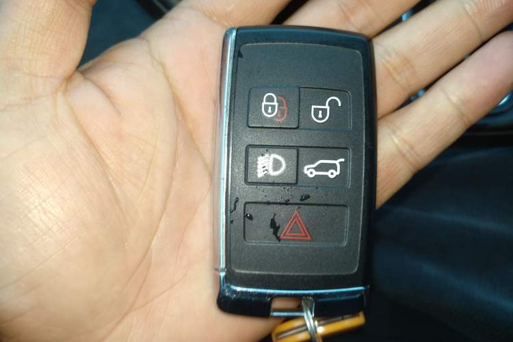 Used Jaguar F-PACE 2024 P250 R-Dynamic SE