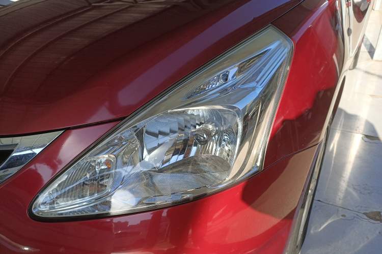 Used Nissan Tiida 2014 1.6L CVT Smart Model