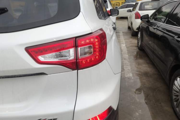 Used Changan CS75 2014 1.8T Automatic Elite Model China IV Standard
