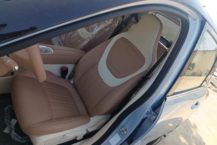 Used Wuling Bingo 2025 333 km Lingxi Connected Version
