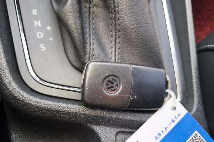 Used Volkswagen Lavida 2015 230TSI DSG Comfort Edition
