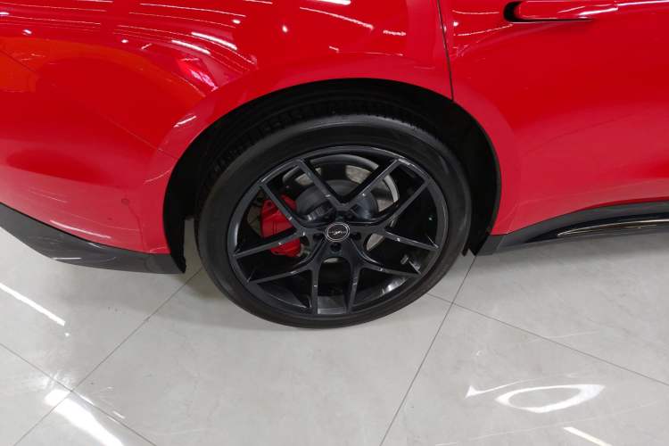 Used Hima Luxeed S7 2025 785 km Ultra