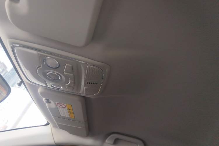 TDK.VehicleDetails.img