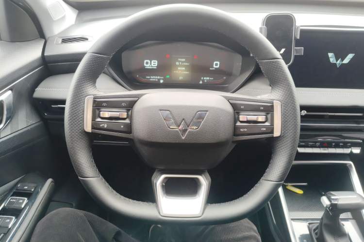 Used Wuling Alvez 2022 1.5L CVT Comfort Edition
