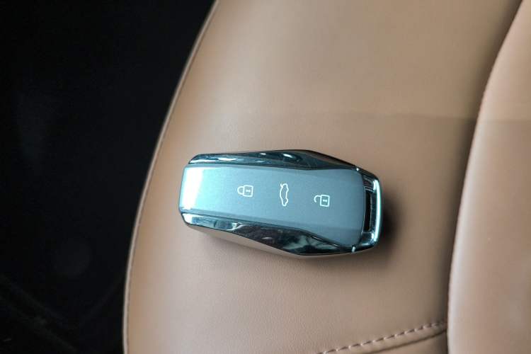 Used JAC Yiwei 3 2024 Zhi'ai Edition 330km Air