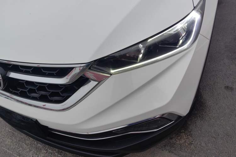 Used Dongfeng Aeolus AX7 2019 1.6T Automatic AI Pioneer Model China V Standard