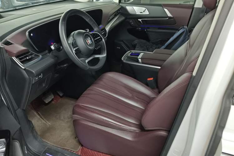 Used Buick Century 2023 2.0T Six-Seater Yinshi Edition