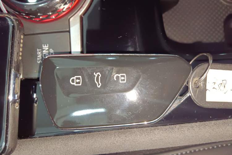 Used Volkswagen Tiguan L 2024 PRO 380TSI Four-Wheel Drive R-Line Prestige Edition
