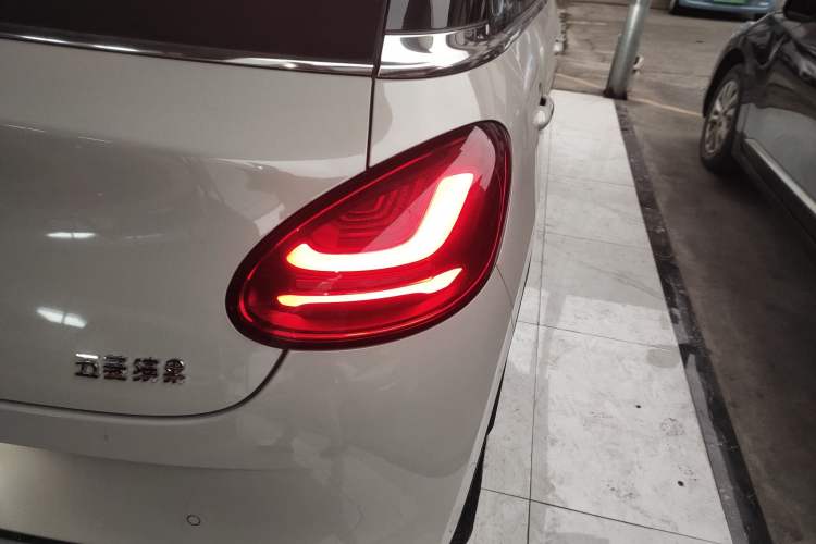Used Wuling Bingo 2023 333 km Lingxi Connected+ Version

