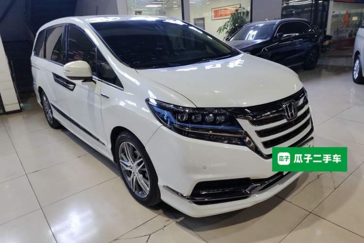 Used Honda Elysion 2019 2.0L Hybrid Supreme Edition
