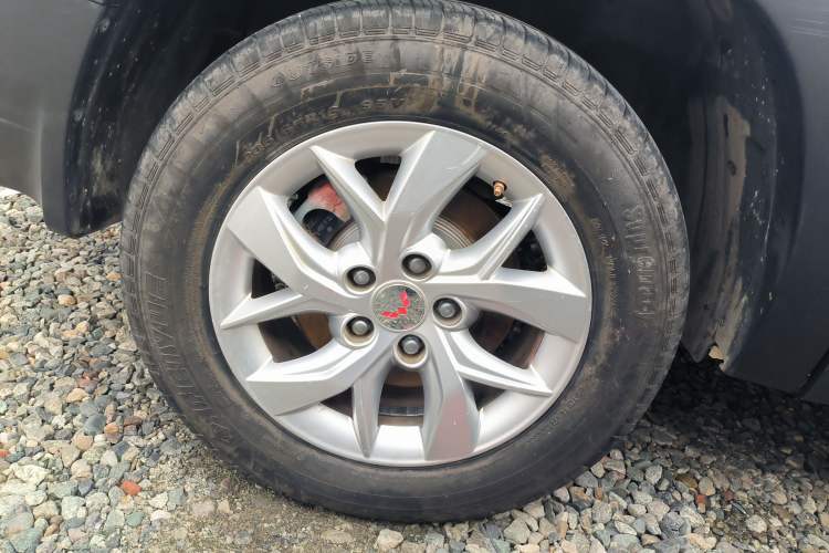 Used Wuling Hongguang S3 2018 1.5L Manual Comfort Model China V Standard