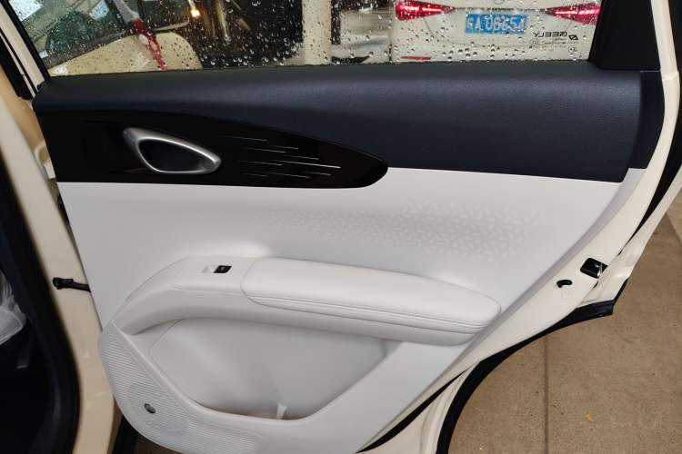 Used  Geome 2025 310km Youth Edition
