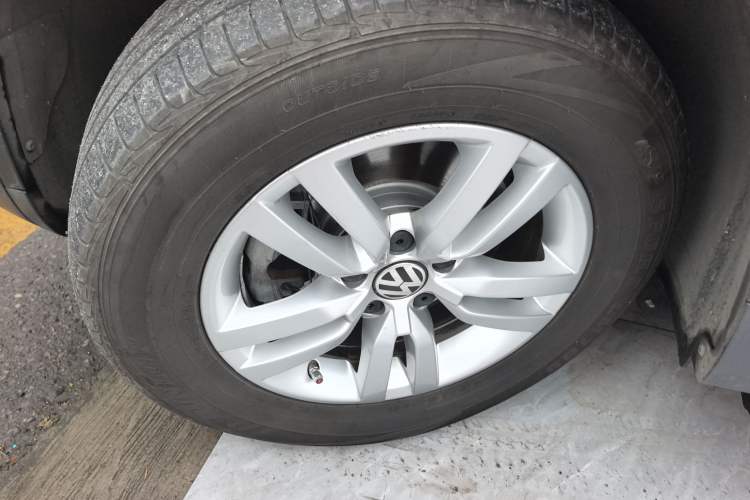 Used Volkswagen Tiguan 2015 1.8TSI Automatic Two-Wheel Drive Trend Edition