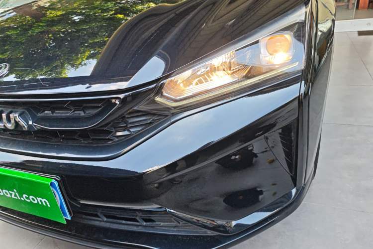 Used Dongfeng Aeolus Yixuan 2020 230T Automatic Dazzle Track Rider Edition
