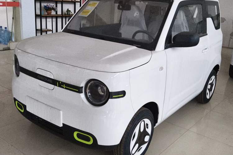 Used Geely Galaxy Panda 2025 210 km – Yuanqi Bear