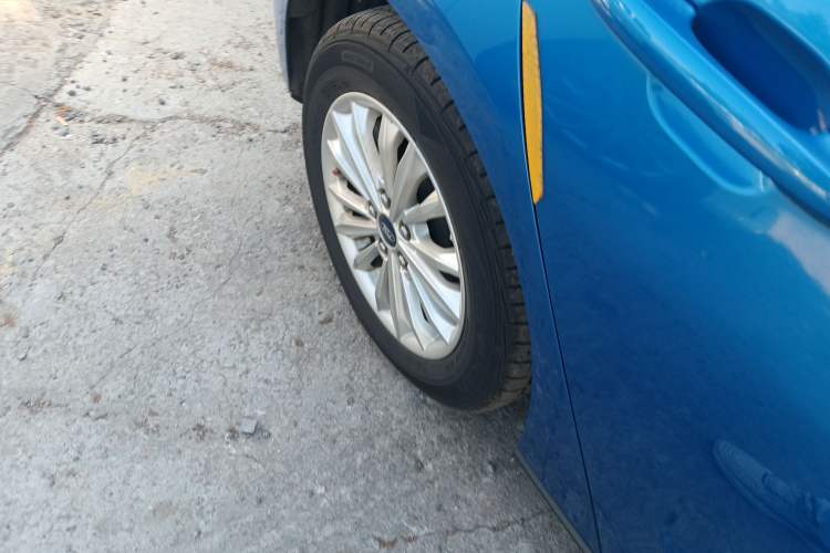 Used Ford Focus 2019 Hatchback EcoBoost 180 Automatic Trendy Model
