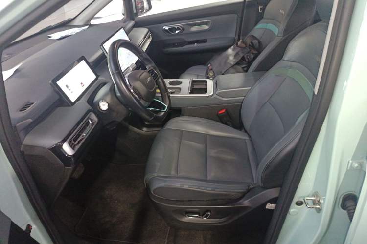 Used AION Y 2022 Plus 70 Smart Edition
