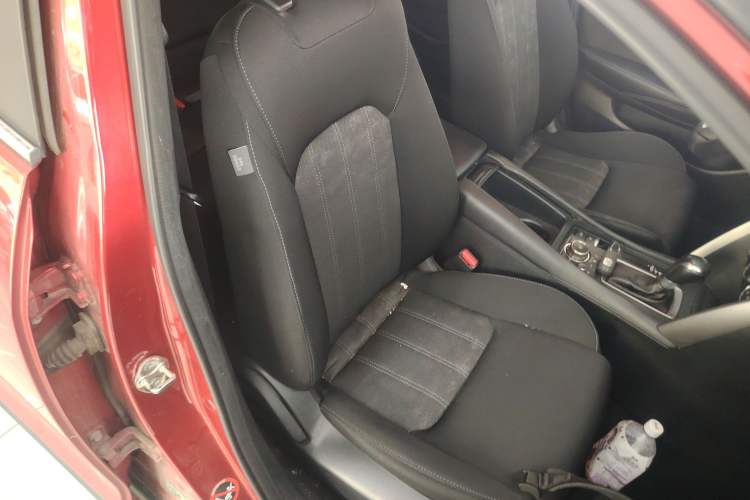 Used Mazda CX-4 2016 2.0L Automatic 2WD Blue Sky Dynamic Edition
