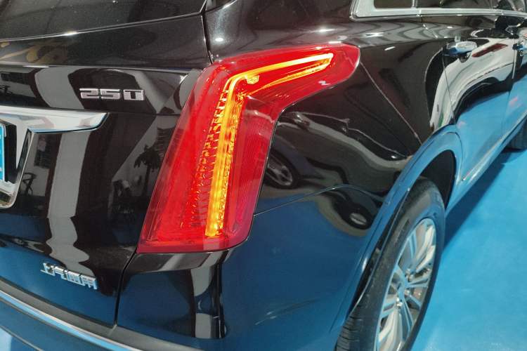 Used Cadillac XT5 2016 25T Luxury Model