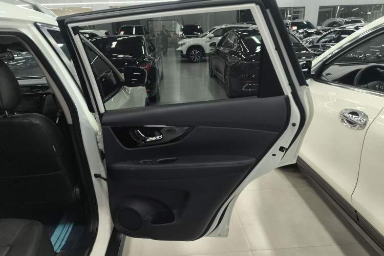 Used Nissan X-Trail 2021 2.0L CVT 2WD XL ITS Comfort Commemorative Edition
