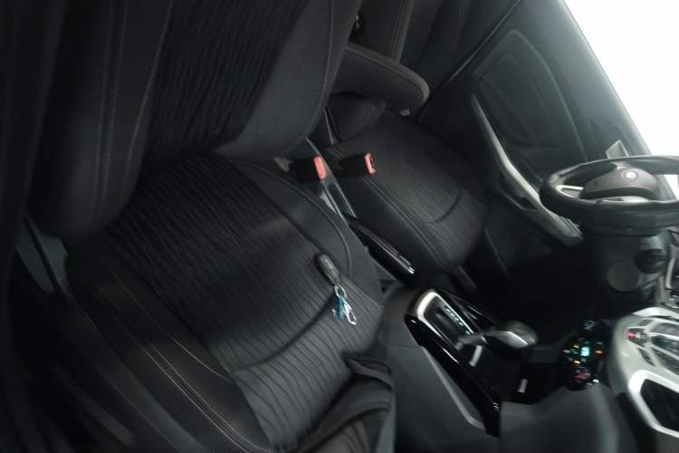 Used Ford EcoSport 2013 1.5L Automatic Prestige Model
